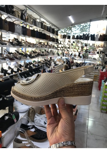 Hakiki Deri Arkası Açık Dolgu Topuk Sandalet Bej