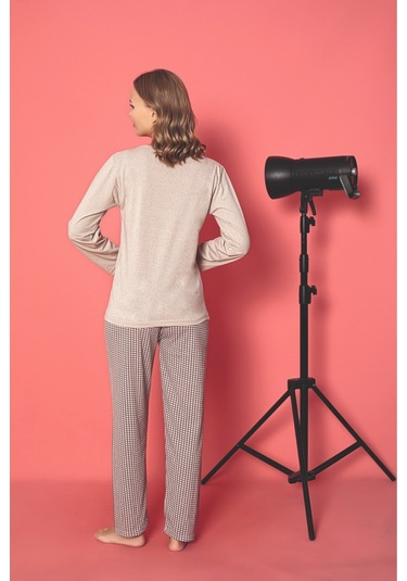 Kadın Penye Sıfır Yaka Bej Renk Uzun Kollu Pijama Takımı Bej