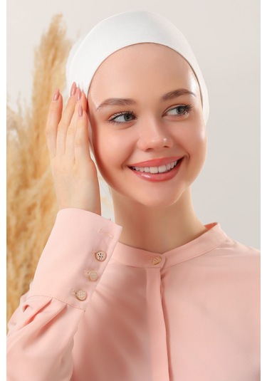 Tesettür Pratik Geçme Bone Beyaz Siyah