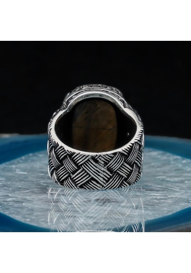 925 Ayar Gümüş Dikdörtgen Kaplan Gözlü Taşlı Örgü Desenli Erkek Yüzük Gümüş