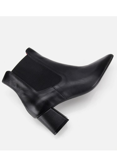 Hotiç Kadın Deri Siyah Yumuşak Dokulu Lastik Detaylı Topuklu Bot 01boh315510a100 01boh315510a100 Siyah