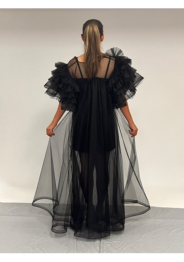 Kız Çocuk Abiye Siyah Krep Kumaş Askılı Taş Şerit İşlemeli Kolları Farbalı Çıkabilen Pelerin Detaylı İllüzyon Yaka Abiye Elbise 10-15 Yaş Siyah Kız Çocuk Abiye Siyah Krep Kumaş Askılı Taş Şerit İşlemeli Kolları Farbalı Çıkabilen Pelerin Detaylı İllüzyon Yaka Abiye Elbise 10-15 Yaş Siyah