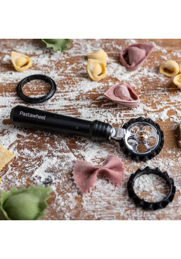 Marcato Pastawheel Makarna Hamuru Kesme Çarkı Siyah Renk