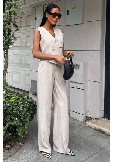 Yeleği Çapraz Detay Düğmeli Cepli Yelekli Takım 10150 Altın