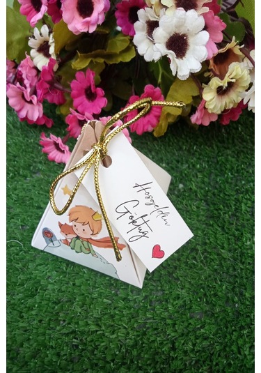 30 Adet Gold İpli Küçük Prens Piramit Kutu - Lokum Kutusu -