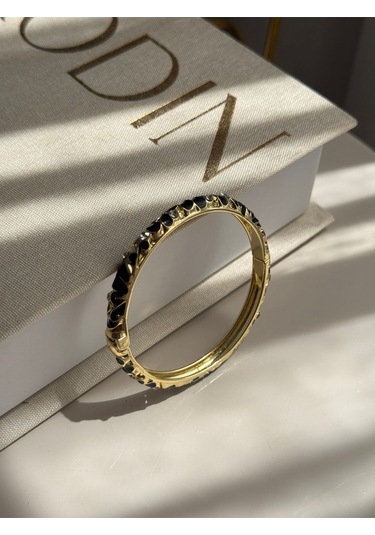 Siyah Taş Detaylı Altın Kaplama Kelepçe Bilezik Şık Ve Zarif Kadın Takı Altın