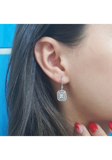 Lova 1,01 Karat Baget Pırlanta Küpe - 3030055