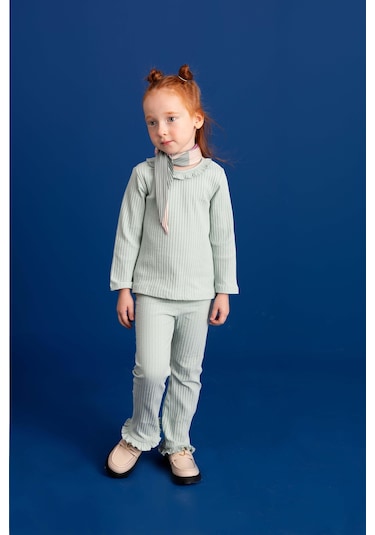 Kız Çocuk Fırfır Detaylı Fitilli Alt Üst Takım 3-4 Yaş 8-9 Yaş Yeşil Kız Çocuk Fırfır Detaylı Fitilli Alt Üst Takım 3-4 Yaş 8-9 Yaş Yeşil