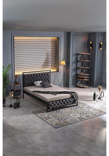 Mithra Çift Kişilik Metal Siyah Ahşap Latalı Karyola