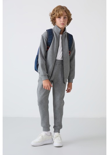 Gri Melanj Pamuklu Kalın İçi Tüylü Yumuşak Dokulu Standart Fit Nakışlı Erkek Çocuk Eşofman Takım - 11256 Gri Melanj