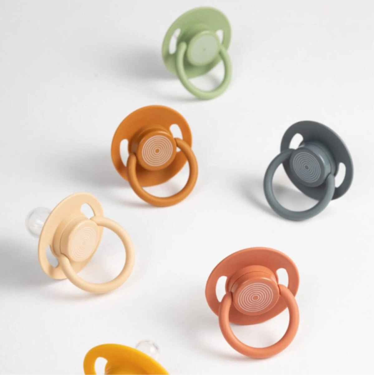 Cool Yuvarlak Uçlu Emzik No:3 18+ay Üzeri Turuncu 365