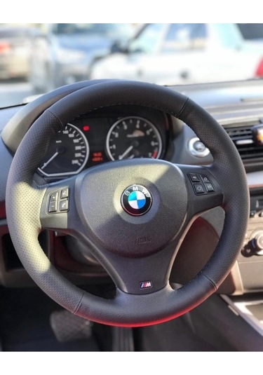 Bmw Araca Özel Noktalı  Deri Direksiyon Kılıfı