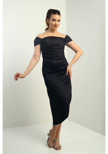 Kadın Madonna Yaka Drapeli Asimetrik Saten Kısa Elbise Siyah