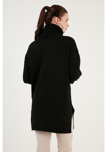 Lela Regular Fit Yanları Yırtmaçlı Boğazlı Yaka Uzun Triko Bayan Kazak 4616141Y Siyah