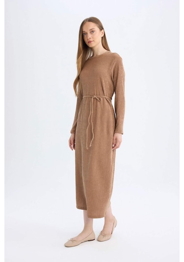 DeFacto Regular Fit Bürümcük Uzun Kollu Bağcıklı Midi Elbise D5024AX24AUBN540 Kahve