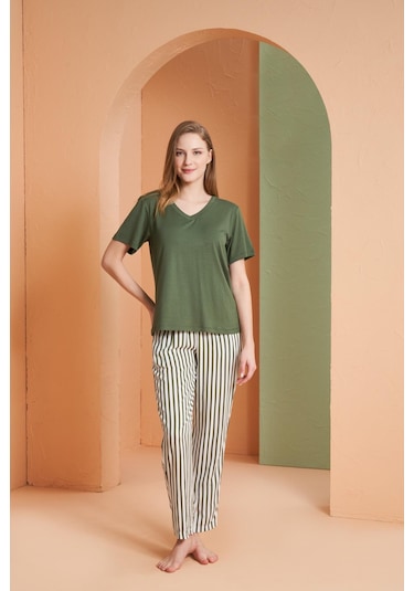 Pjs Kadın V Yaka Yarım Kollu Çizgili Pijama Takım Yeşil