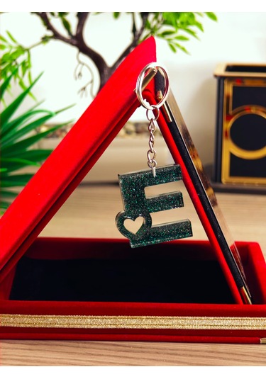 Harfli Anahtarlık Epoksi Kişiye Özel Yapım El Yapımı Harf Anahtarlık Kalp Model Özel Tasarım Hediyelik Ürün Kalp Desenli Simli Anahtarlık Altın - Kırmızı