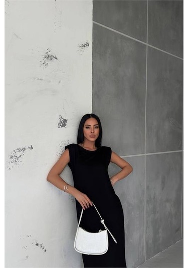 Neşeli Butik Kadın Vatkalı Yırtmaç Detaylı Modal Elbise Nbg010 Siyah