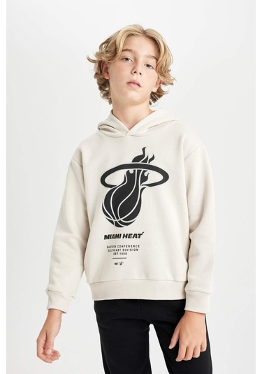 Defacto Erkek Çocuk NBA Miami Heat Kapüşonlu Kalın Sweatshirt D3143A824AUER37