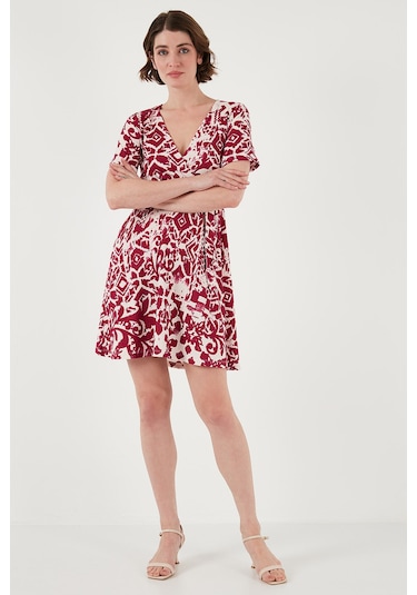 Lela Desenli Kruvaze Yaka Regular Fit Bayan Elbise 5865723 Mürdüm