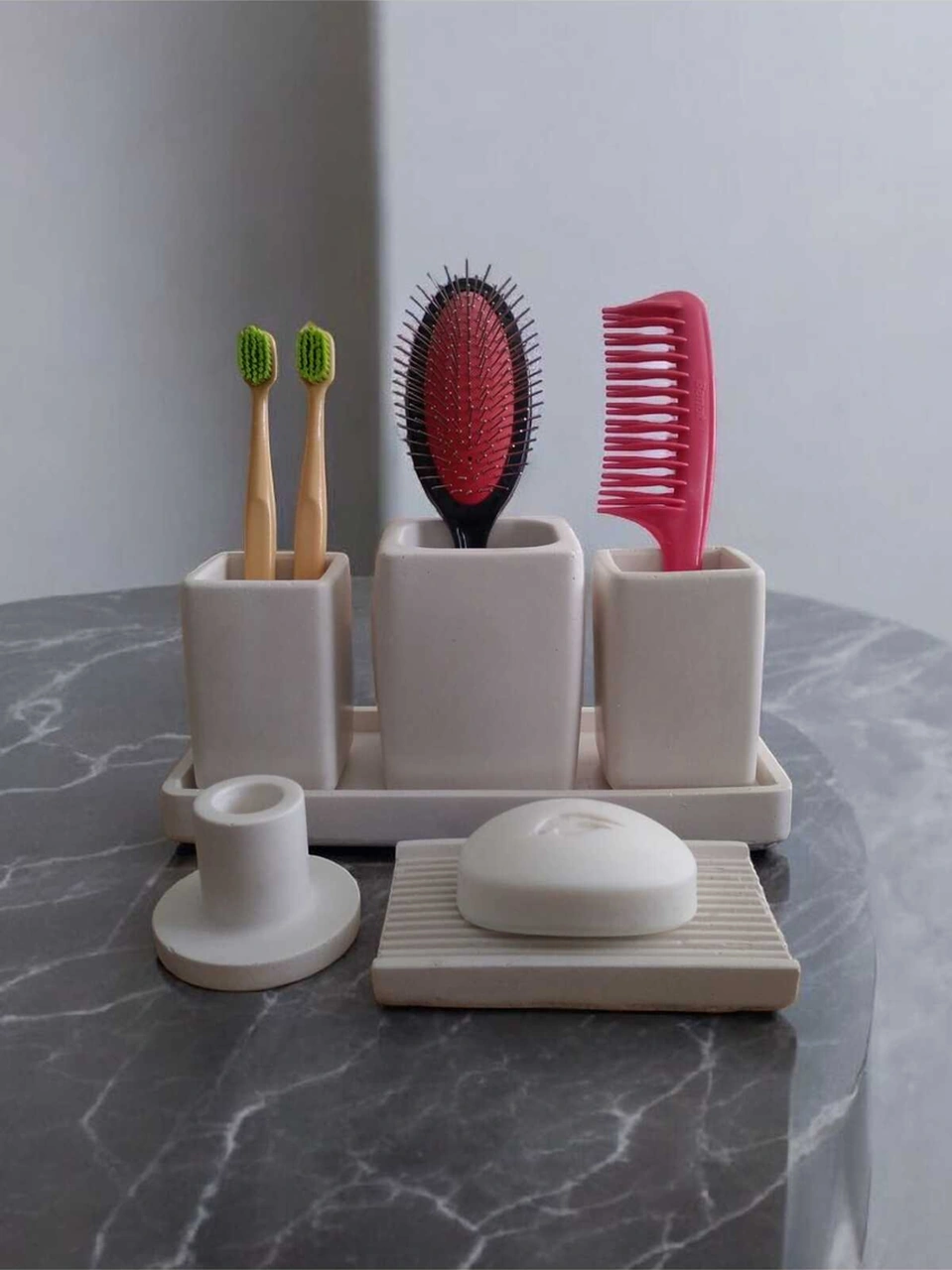 6 Parça Mermer Desen Beton Banyo Seti Diş Fırçalık Tütsülük Mumluk Tepsi Sabunluk Beyaz