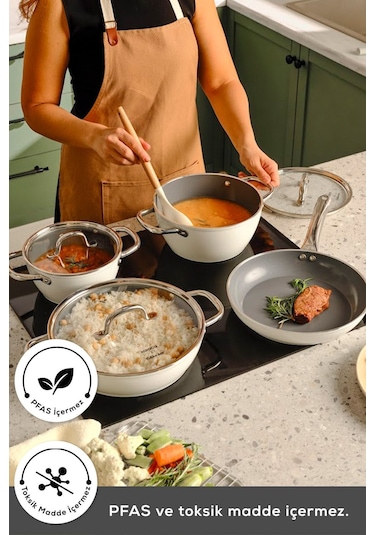 Karaca x Refika Swiss Crystal Creamy Metal Karnıyarık 30 Cm