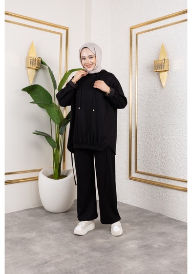 Yeni Sezon Spor Modal Takım Siyah