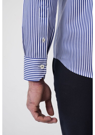 Bisse Uzun Kollu Paşa Yaka Regular Fit Erkek Lacivert Gömlek Gmczg252069 C39 Lacivert