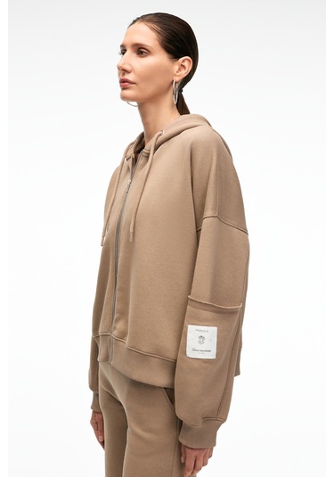 Grımelange Vıvıenne Kadın Metal Fermuarlı Kapüşonlu Kolda Süs Etiket Ve Cep Detaylı Vizon Sweatshirt Vizon