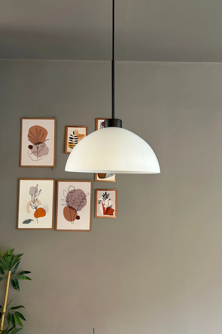 Perry Beyaz Cam Tekli Avize İnce Siyah Başlık Retro Sarkıt Lamba Restoran Salon Aydınlatma Bal