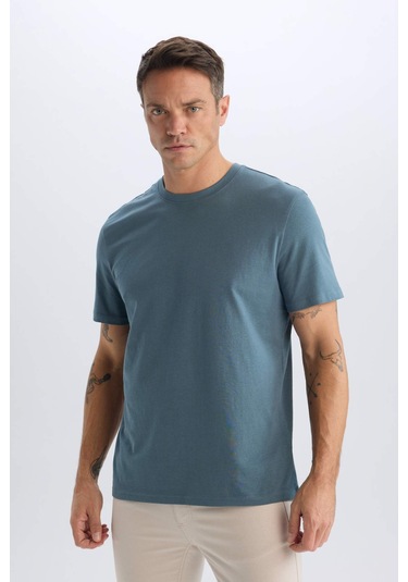 DeFacto %100 Pamuk New Regular Fit Bisiklet Yaka Basic Düz Kısa Kollu Tişört V7699AZ25SPBE576
