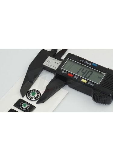 Skoda Auto Cam Açma Jant Torpido Direksiyon Metal Sticker Logo Se
