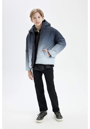 DeFacto Erkek Çocuk Su İtici Çift Taraflı Kapüşonlu Şişme Mont C5635A824WNAR31
