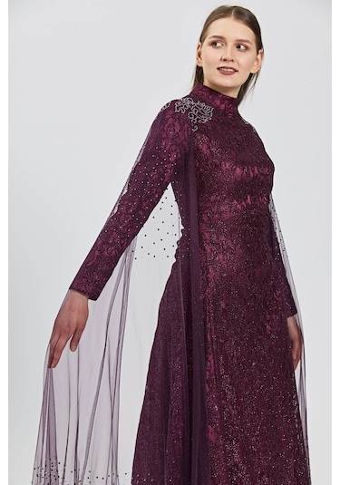 Mürdüm Omuzda Etek Ucuna Uzanan Tül Üzeri Taş Kombinli Dantelli A Mürdüm