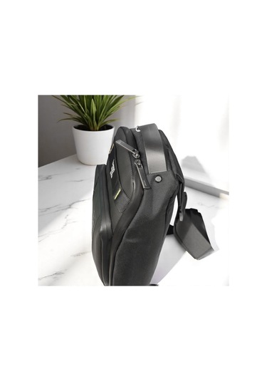 Tek Askılı Bodybag Erkek Sırt Çantası Baggaj Cs24160 Siyah