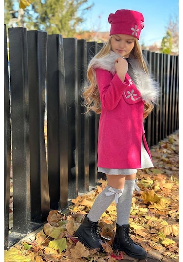 Riccotarz Kız Çocuk Yakası Kürk Ve Yonca Detaylı Etekli Fuşya Kaşe Fuşya