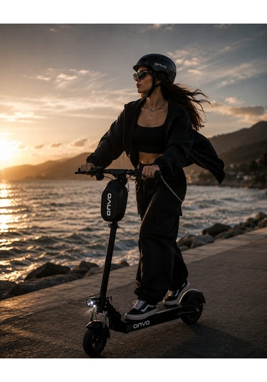 Onvo Ov-007 X 500 W Elektrikli Scooter Kasklı Siyah