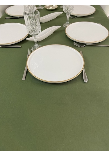 Sıvı Geçirmez Dertsiz Masa Örtüsü Yeşil