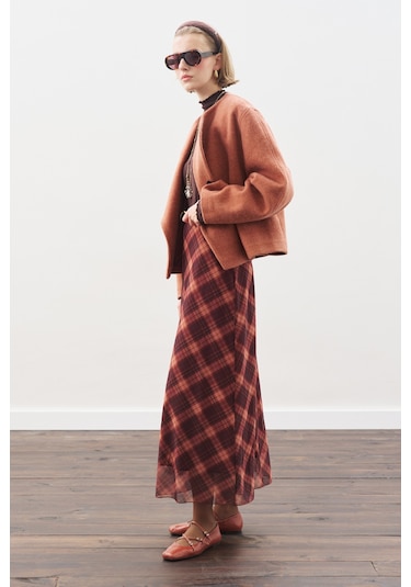 Desenli Tül Etek Kahverengi Ekose Kahverengi Ekose