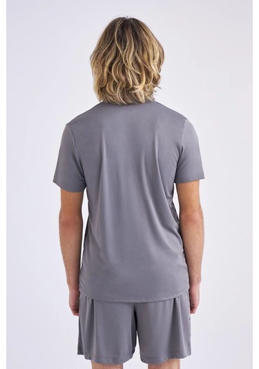 Kappa 331d53w Grı Erkek Kısa Kol T-shirt Siyah