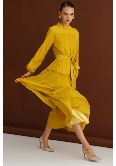 Hardal Mizalle Kat Pileli Maksi Koyu Sarı Elbise Sarı