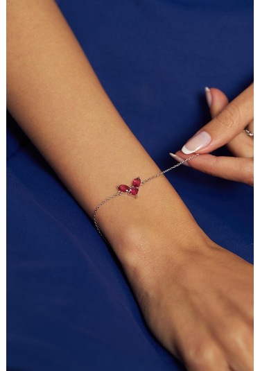 Yakut Taşlı Rodyum Kalp Minimal Gümüş Bileklik