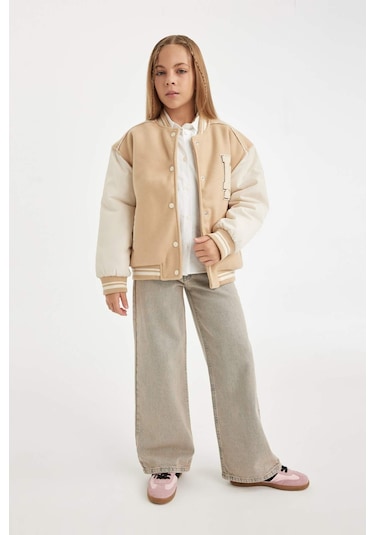 DeFacto Kız Çocuk Kolej Yaka Çıtçıt Kapamalı Çift Cepli Bomber Mont Ceket C5409A824AUBG765 Bej DeFacto Kız Çocuk Kolej Yaka Çıtçıt Kapamalı Çift Cepli Bomber Mont Ceket C5409A824AUBG765 Bej