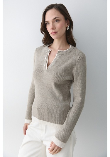 Açık Vizon 2 Patlı Düğmeli Kazak - 251023 Açık Vizon