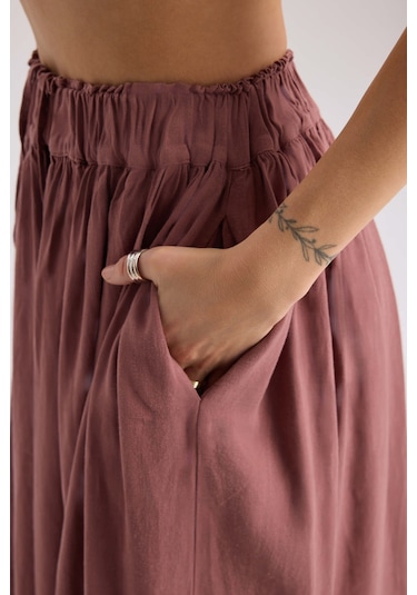 Mai Collection Mai Studios Co. Gabbiano Bağcıklı Pileli Açık Bordo Etek Çok Renkli Mai Collection Mai Studios Co. Gabbiano Bağcıklı Pileli Açık Bordo Etek Çok Renkli