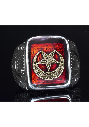 925 Ayar Gümüş Erkek Yüzük - Ay Ve Yıldız İle Oluşturulmuş Granat Taşı Gümüş