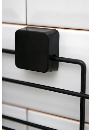 Hagenömür Boyu Paslanmaz Yapışkanlı Banyo Köşeliği Siyah Çok Renkli