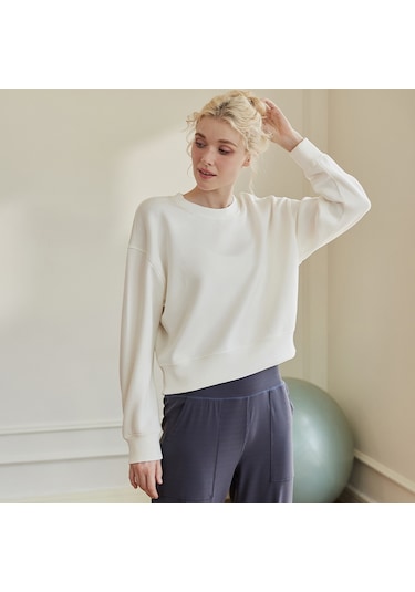 Kadın Beyaz Bisiklet Yaka Sweatshirt Beyaz