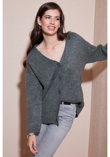 Lela Regular Fit V Yaka Düğmeli Triko Bayan Hırka 4616229 Antrasit