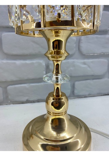 Modern Dekoratif Gold Metal Ayaklı Kristal Kademeli Taşlı Abajur Gold